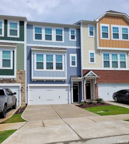 1231 Commack Dr, Durham, NC 27703
