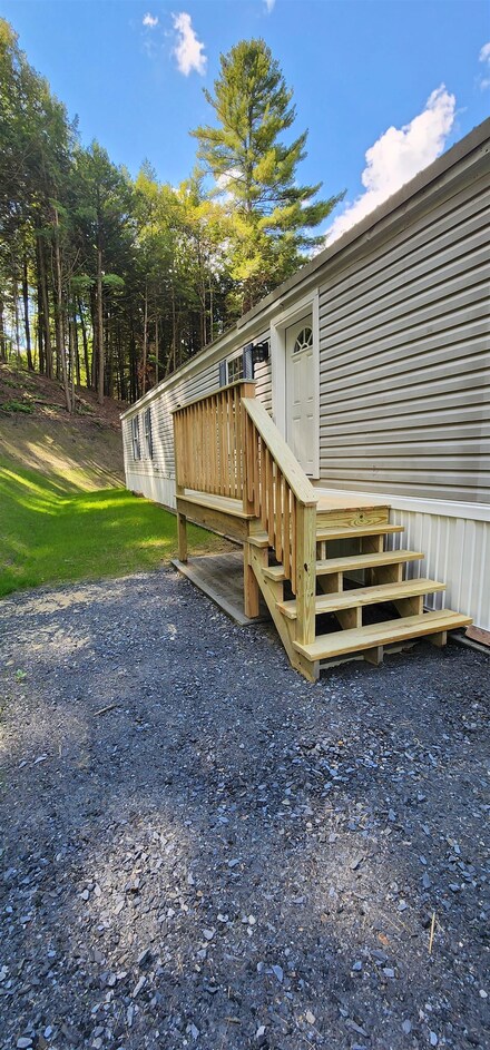 92 Lyford Ln, Williamstown, VT 05679