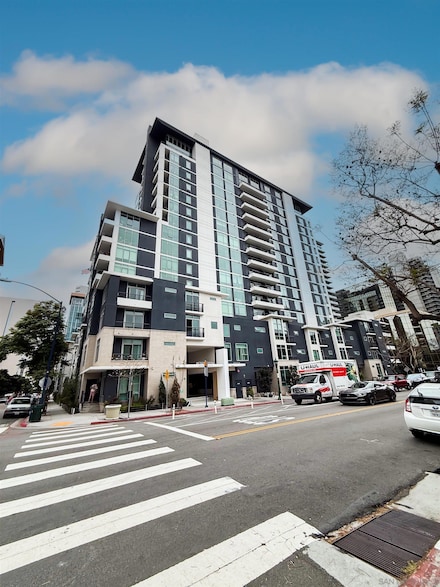 425 W Beech St Unit 521, San Diego, CA 92101