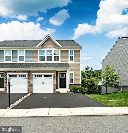 124 Azalea Dr, Downingtown, PA 19335