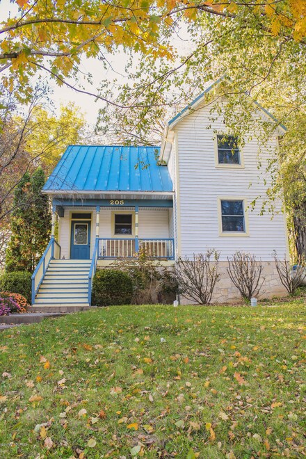 205 Church Hill St, Bonnots Mill, MO 65016