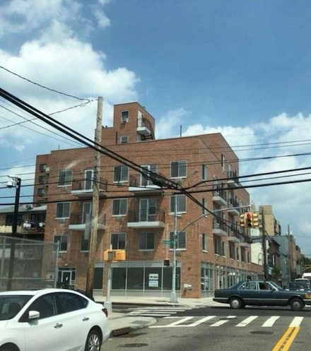 31-53 Linden Place Unit 3C, Flushing, NY 11354