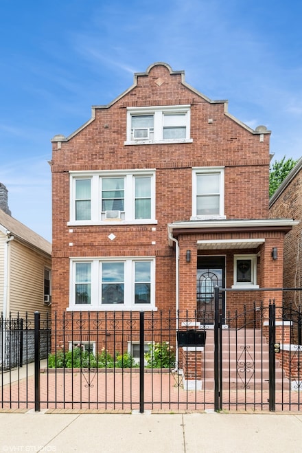 4330 S Talman Ave, Chicago, IL 60632