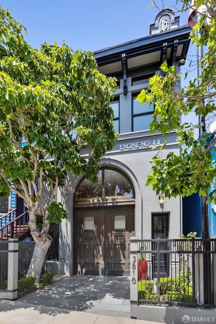 3816 22nd St, San Francisco, CA 94114