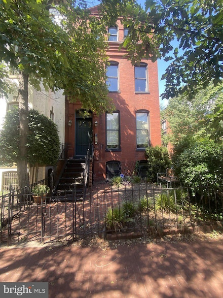 1303 P St NW Unit 2, Washington, DC 20005