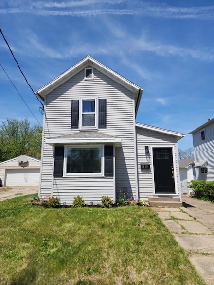 1619 Lucas St, Muscatine, IA 52761