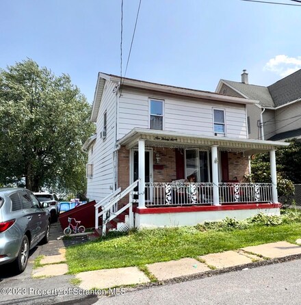 927 Acker Ave, Scranton, PA 18504