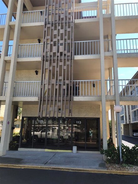 113 Island Way Unit 234, Clearwater Beach, FL 33767