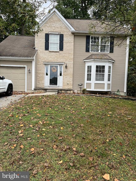 131 Talon Ln, Westville, NJ 08093