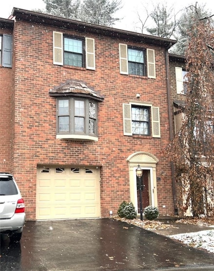473 Cannongate Dr, Monroeville, PA 15146