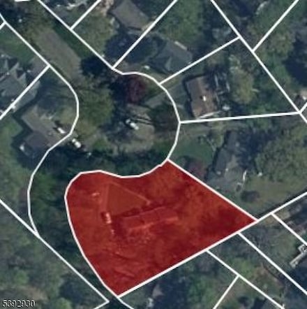 1463 Dunn Pkwy, Mountainside, NJ 07092