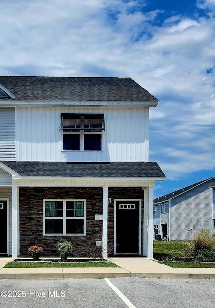 76 Catalina Cir, Swansboro, NC 28584