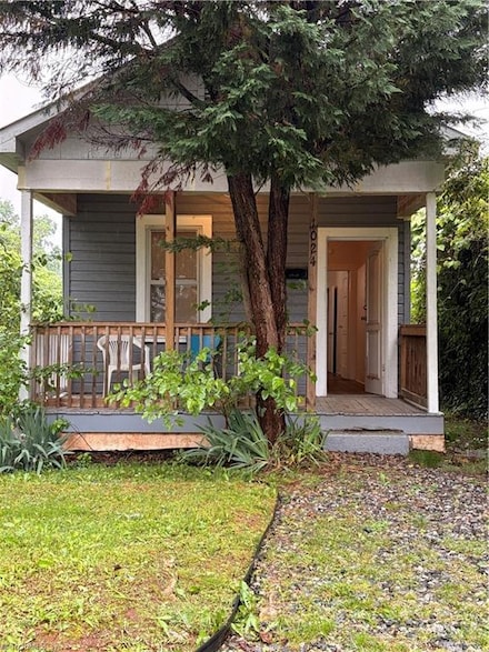 1024 W 13th St, Winston Salem, NC 27105
