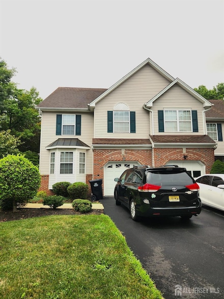 1 Amy Dr, North Brunswick, NJ 08902