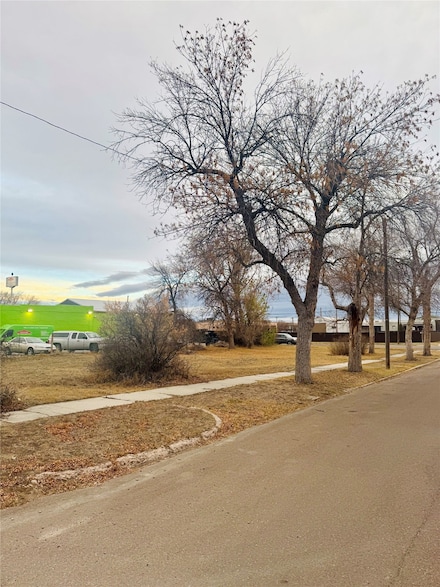 226 8th Ave S, Great Falls, MT 59405