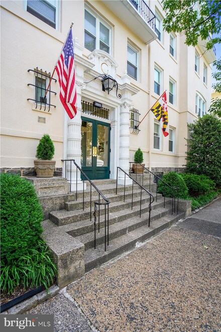 3405 Greenway Unit 304, Baltimore, MD 21218