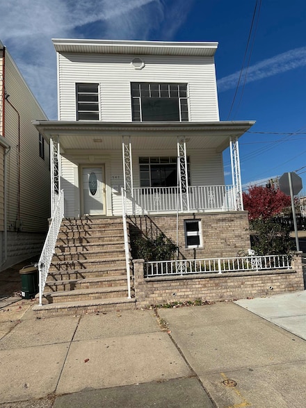 547 Avenue A Unit 2, Bayonne, NJ 07002