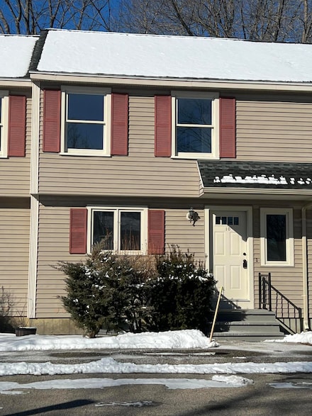 162 Beach St Unit 10, Saco, ME 04072