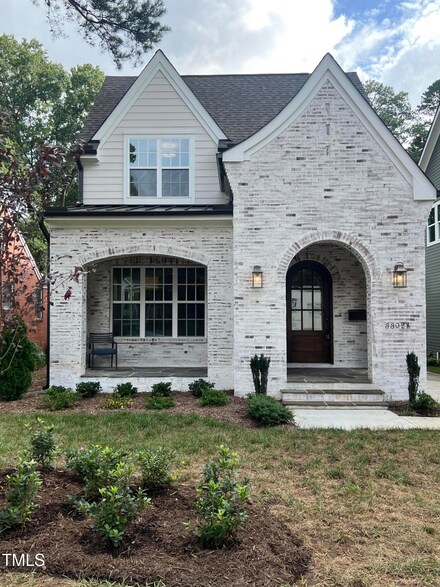 3302.5 Hall Place, Raleigh, NC 27607