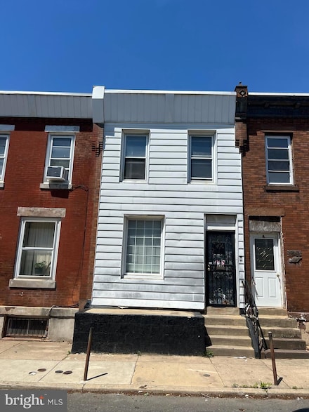 2918 N Taylor St, Philadelphia, PA 19132