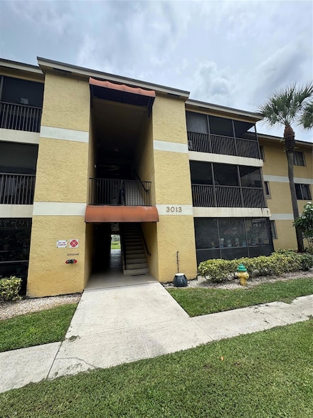 3013 N Oakland Forest Dr Unit 106, Oakland Park, FL 33309