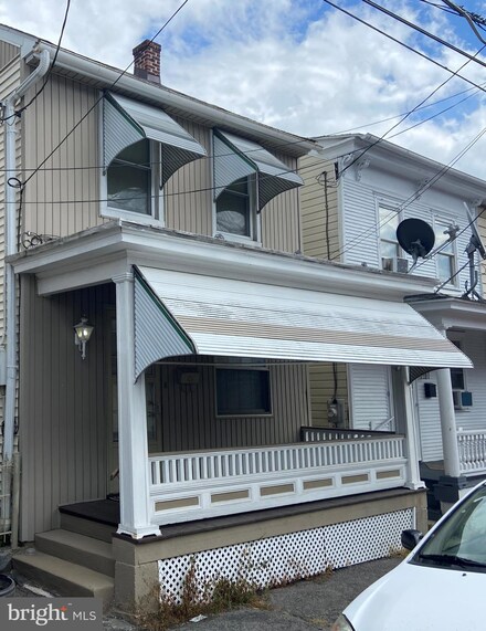 315 S Mill St, Saint Clair, PA 17970