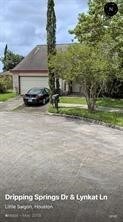 13526 Dripping Springs Dr, Houston, TX 77083