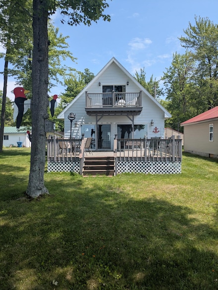 6783 E Houghton Lake Dr, Houghton Lake, MI 48629