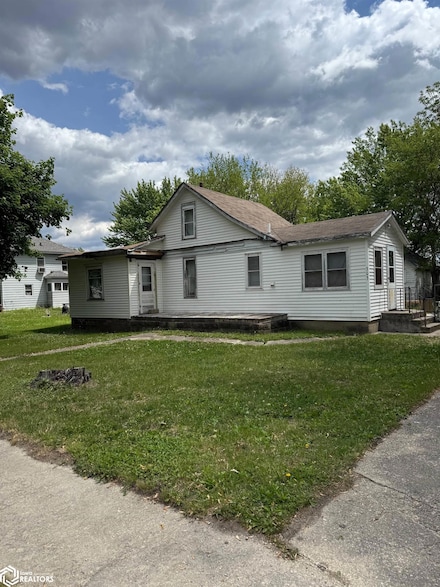 303 Rossing Ave, Bode, IA 50519