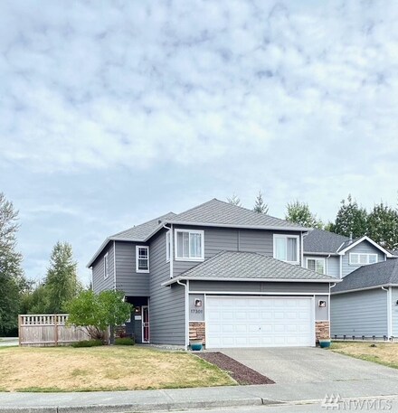 17301 Ironwood St, Arlington, WA 98223