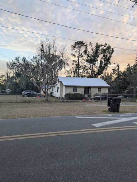 603 W Julia St, Perry, FL 32347