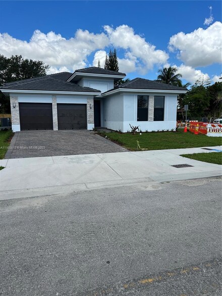 19410 SW 124th Ct, Miami, FL 33177