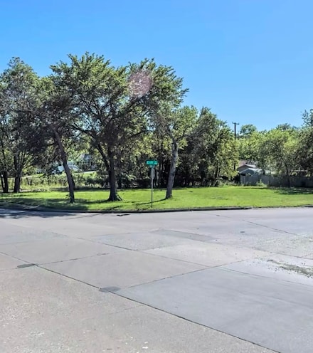 2605 Clinton Ave, Fort Worth, TX 76164