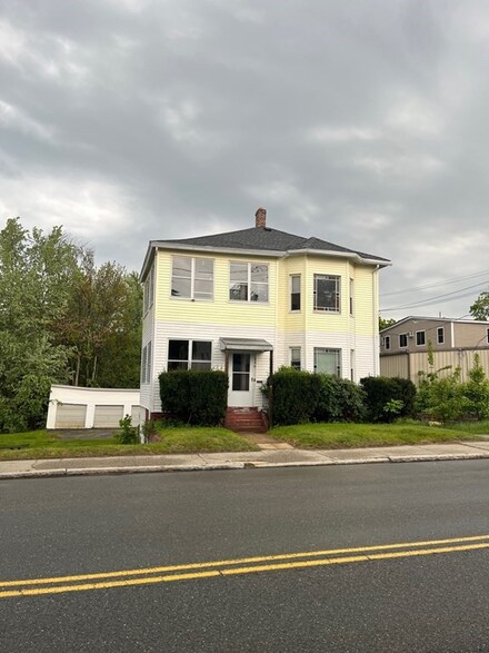 336 Parker St, Gardner, MA 01440