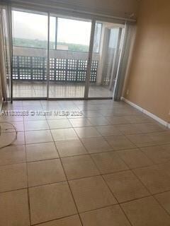 3301 Spanish Moss Terrace Unit 906, Lauderhill, FL 33319