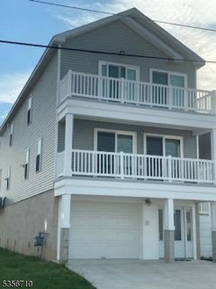 347 W Poplar Ave, Wildwood, NJ 08260