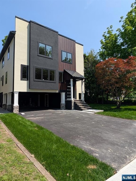 429 Riverside Ave, Rutherford, NJ 07070