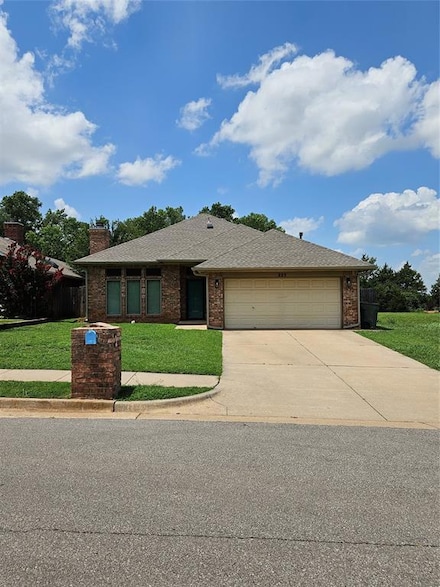 225 Jennifer Ave, Edmond, OK 73003