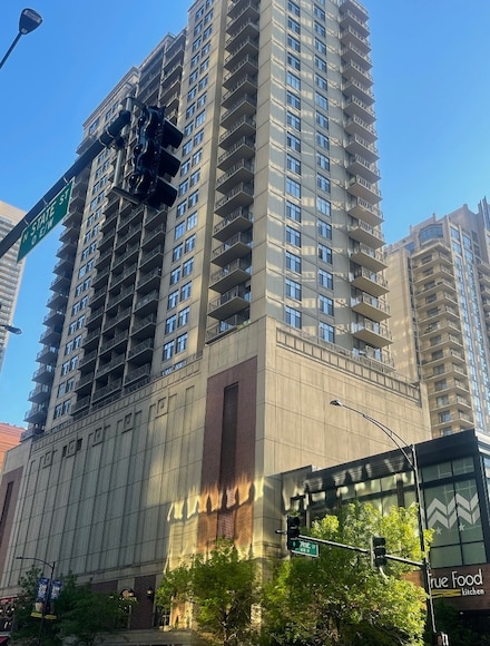 630 N State St Unit 1605, Chicago, IL 60654
