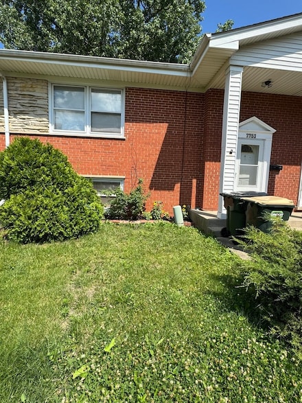 7753 N Nordica Ave, Niles, IL 60714