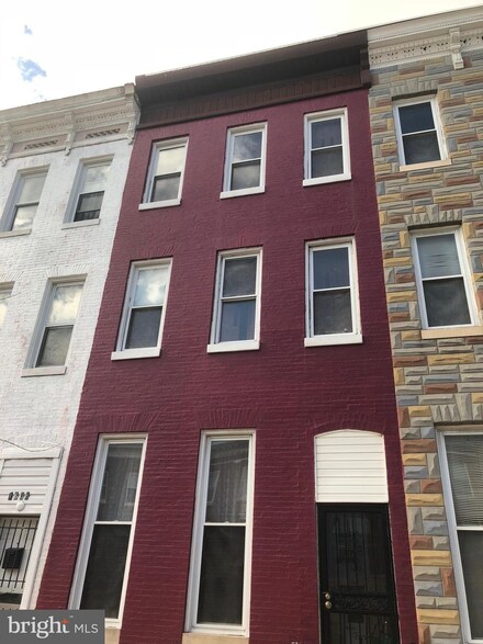 1610 N Caroline St, Baltimore, MD 21213