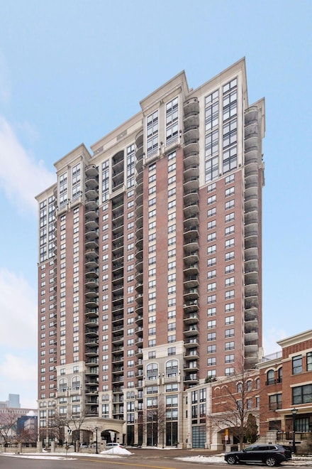 500 E Grant St Unit 1906, Minneapolis, MN 55404