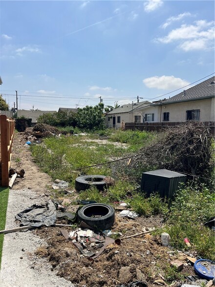 628 W 53rd St, Los Angeles, CA 90037