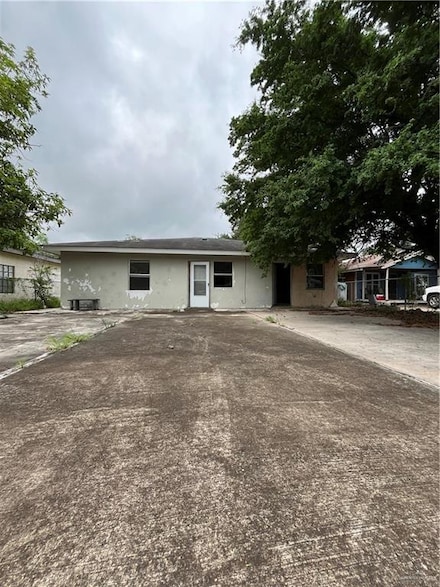 2322 E La Pointe Ave, Alton, TX 78573