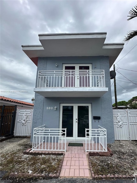 380 W 45th St, Hialeah, FL 33012