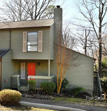 4340 N Center St Unit 608, Hickory, NC 28601