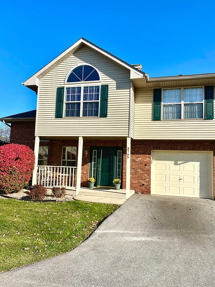 3765 W Glen Dr Unit 1104, Alsip, IL 60803