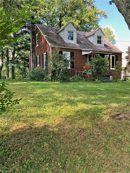 3203 Union Ave NE, Minerva, OH 44657