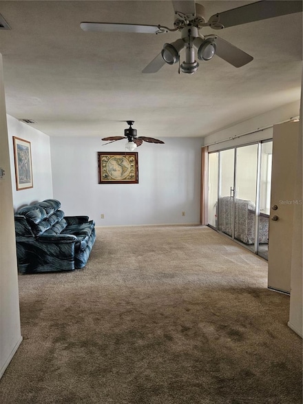 1221 Drew St Unit C10, Clearwater, FL 33755
