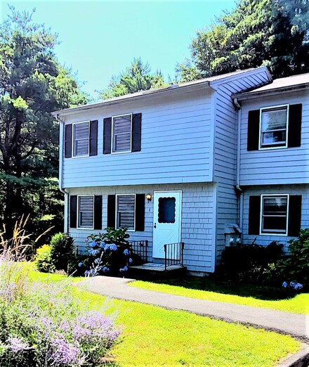 1 Pine Ledge Terrace Unit 1, Portland, ME 04103